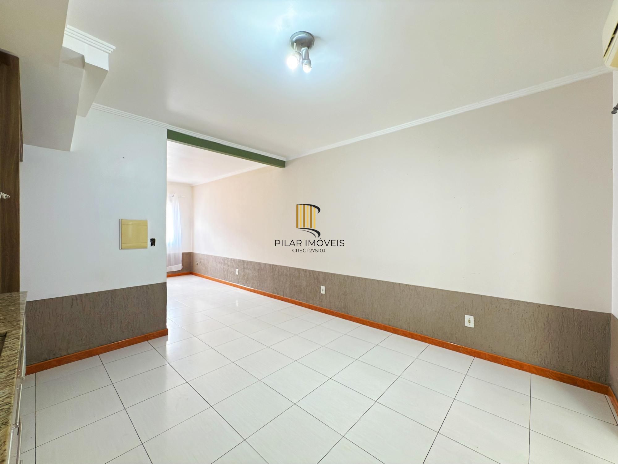 Casa Condominio em Porto Alegre, no bairro Aberta dos Morros, com 2 dormitório(s), e 2 banheiros, à venda.