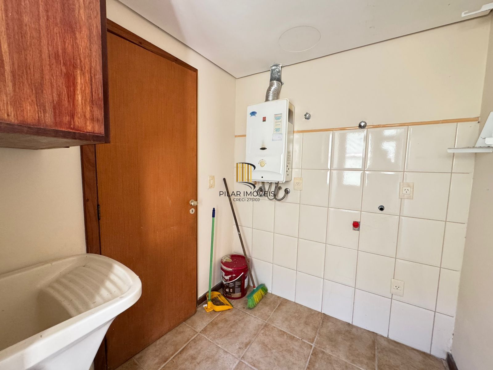Casa em Condomínio no Jardim Isabel com 270m², 3 dormitórios, 4 vagas