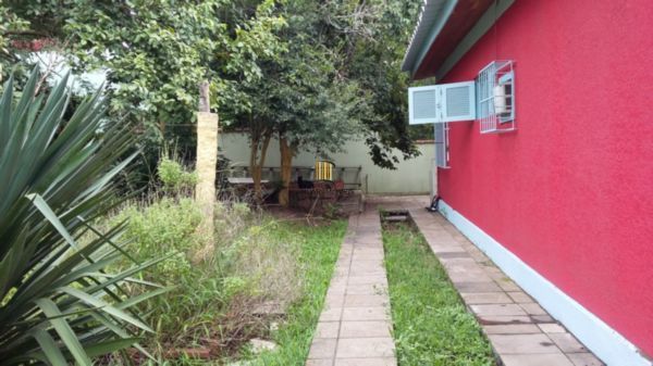Casa para Venda - 220.83m², 3 dormitórios, 2 vagas - Vila Nova