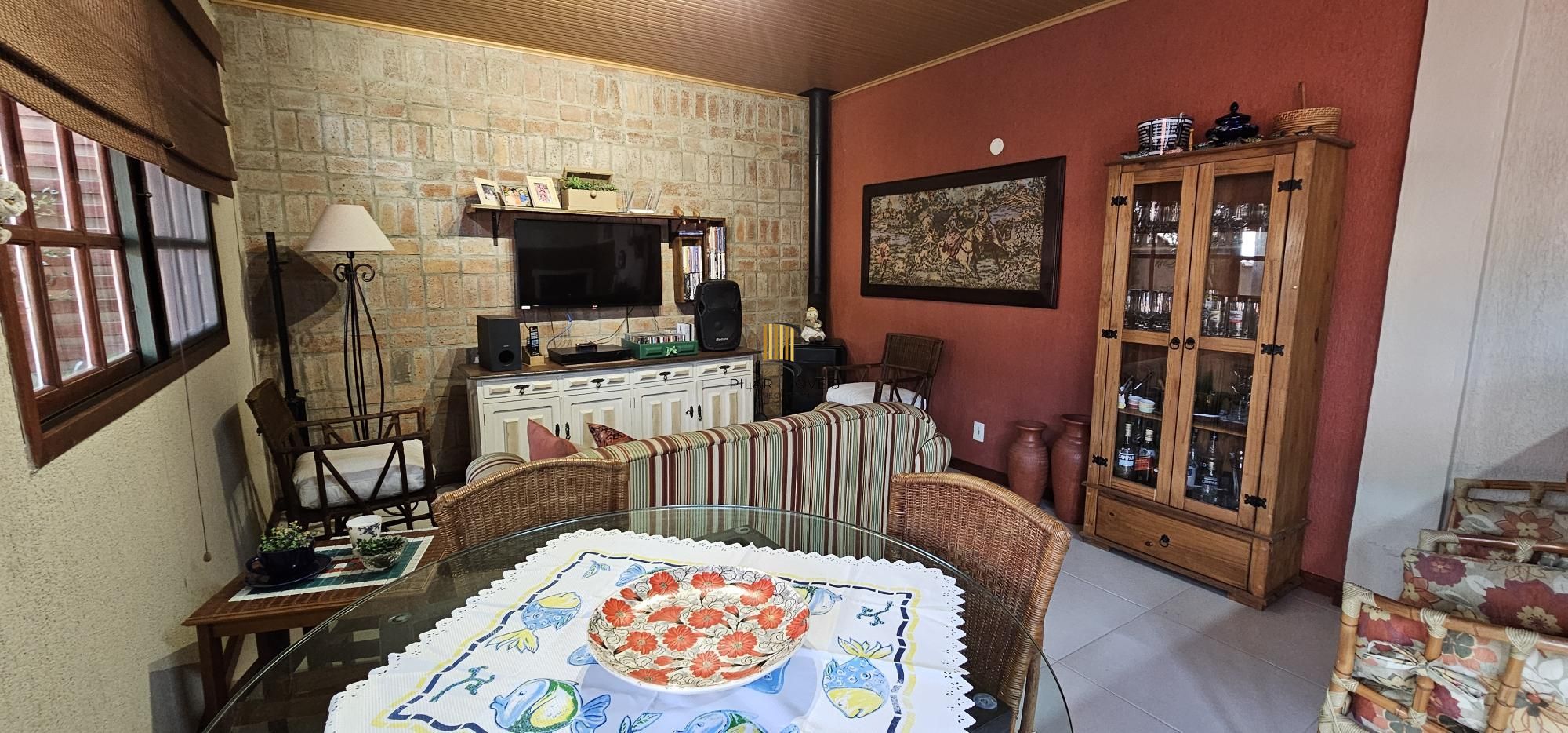 Casa de Condomínio 3 dormitórios no bairro Hípica