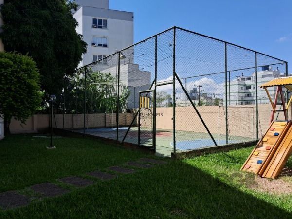 Apartamento em Porto Alegre, no bairro Tristeza, com 1 dormitório(s), e 1 banheiros, à venda.