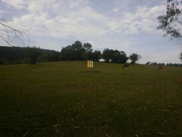 Sítio para Venda - 120000m², 3 dormitórios, Lami
