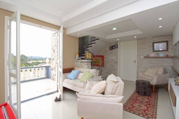 Casa para Venda - 300m², 3 dormitórios, sendo 1 suites, 2 vagas - Ipanema