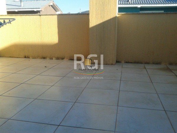 Casa em Porto Alegre, no bairro Hípica, com 3 dormitório(s), à venda.