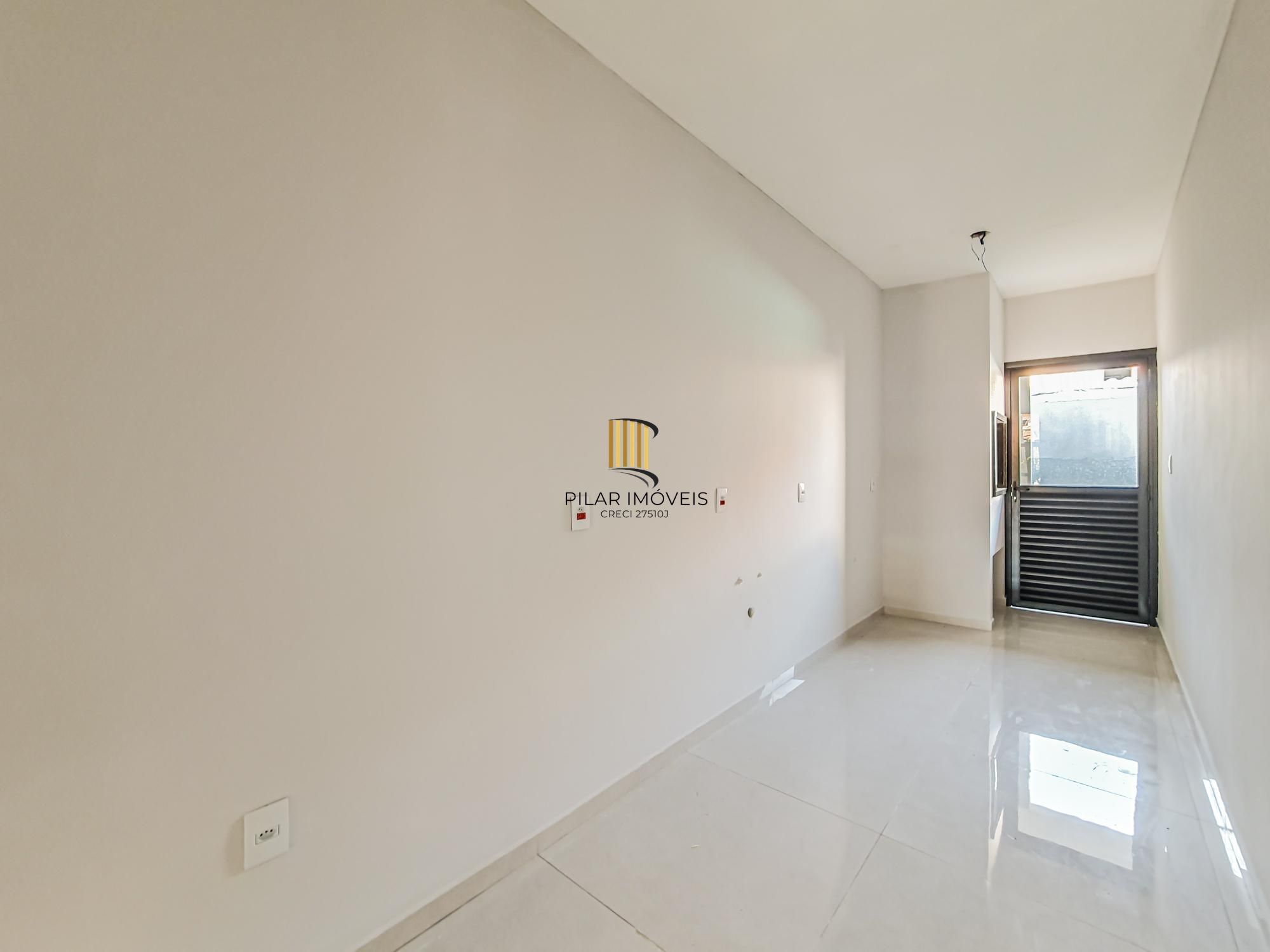 Casa Térrea com 2 dormitórios sendo 1 suíte no Residencial Hípica Boulevard, zona sul de Porto Alegre !