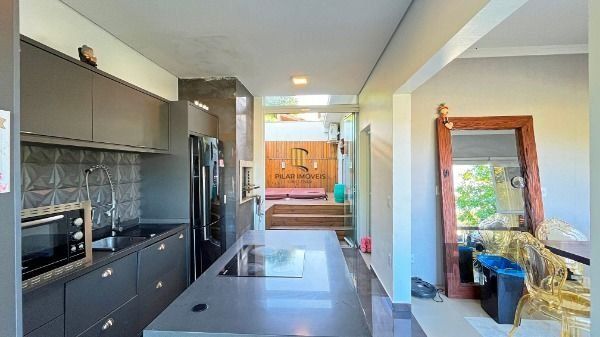 Casa Condominio em Porto Alegre, no bairro Aberta Dos Morros, com 3 dormitório(s), e 3 banheiros, à venda.