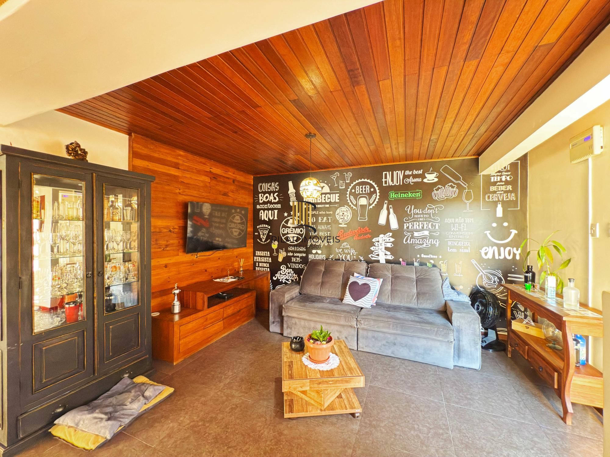 Casa 3 dormitórios no bairro Santa Tereza