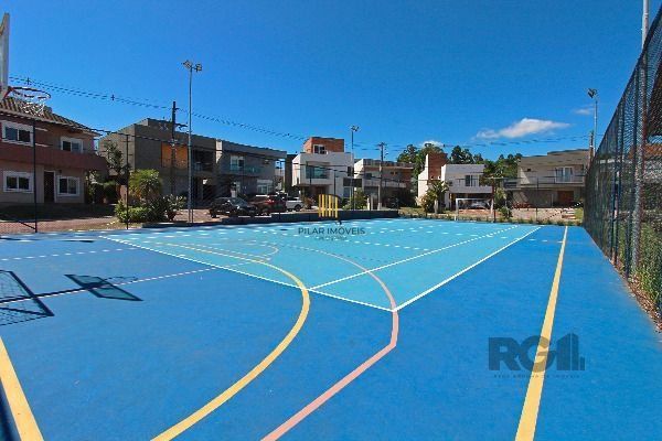 Casa Condominio em Porto Alegre, no bairro Hípica, com 3 dormitório(s), e 3 banheiros, à venda.