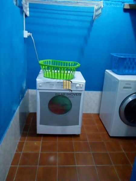 Casa para Venda - 92m², 3 dormitórios, 2 vagas - Restinga