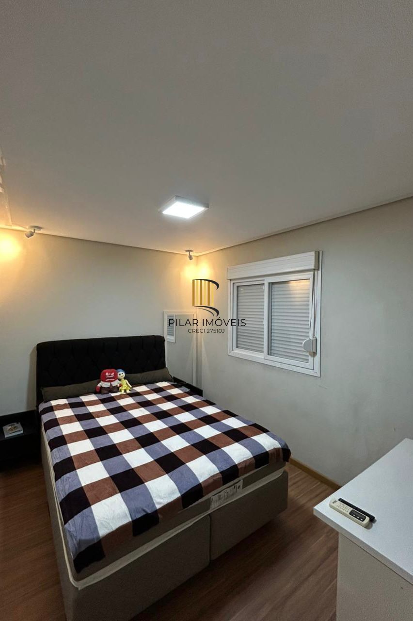 Casa de Condomínio 2 dormitórios no bairro Hípica