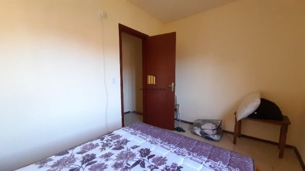 Casa para Venda - 68m², 2 dormitórios, Hípica