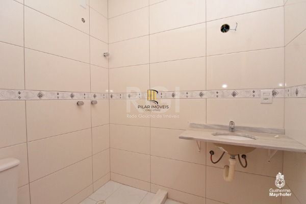 Casa para Venda - 115m², 3 dormitórios, sendo 1 suites, 1 vaga - Hípica