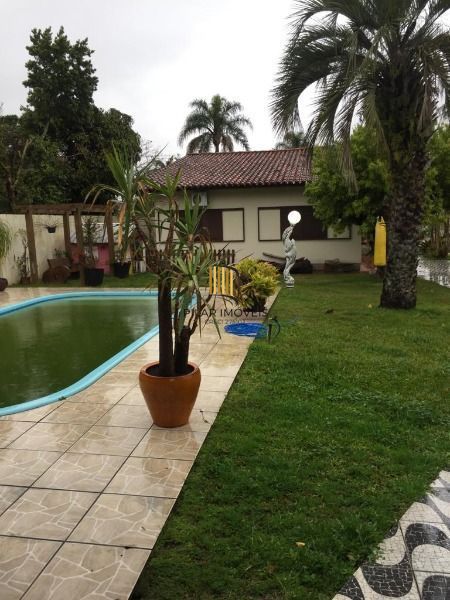 Casa para Venda - 320000m², 3 dormitórios, sendo 1 suites, 10 vagas - Belém Novo