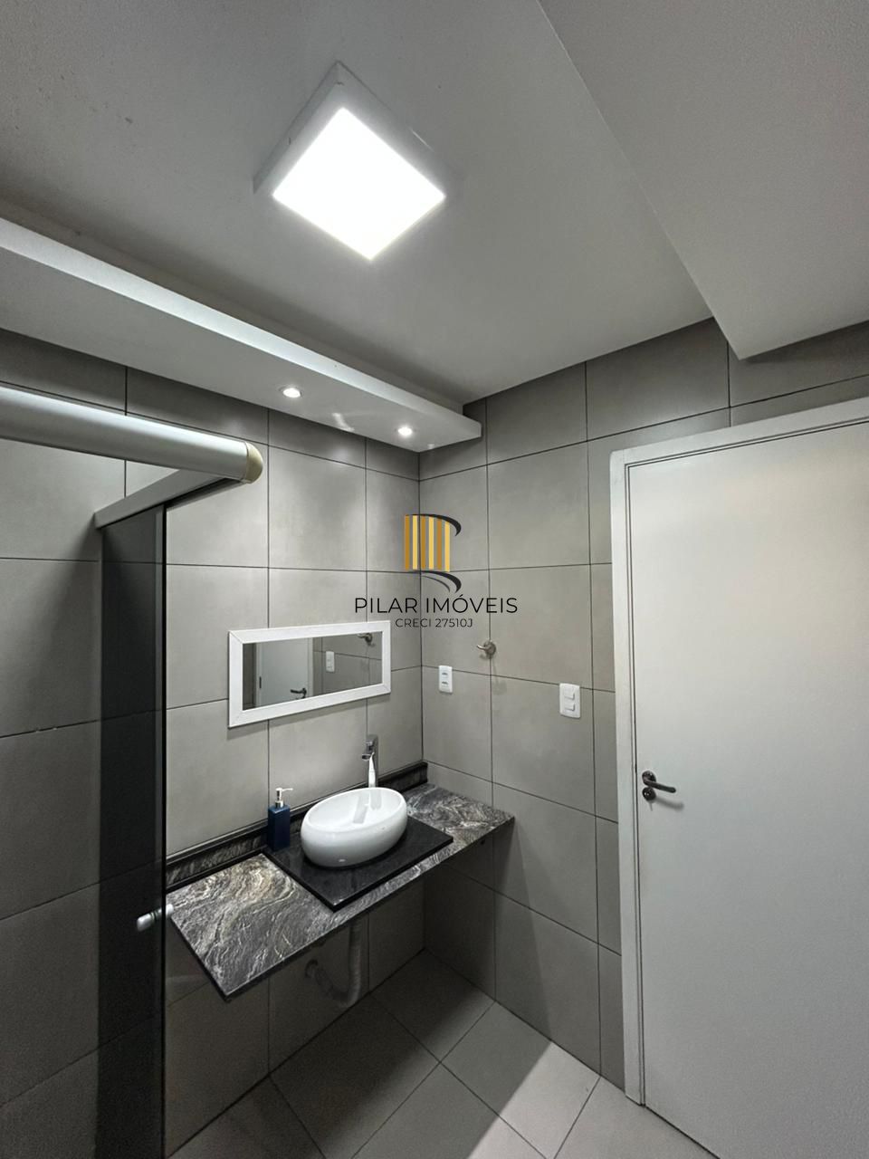 Casa de Condomínio 2 dormitórios no bairro Hípica