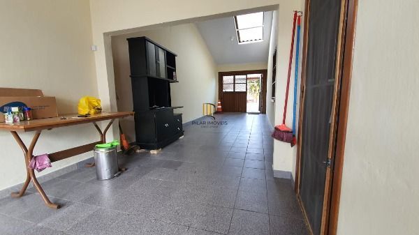 Casa para Venda - 120m², 3 dormitórios, 2 vagas - Hípica