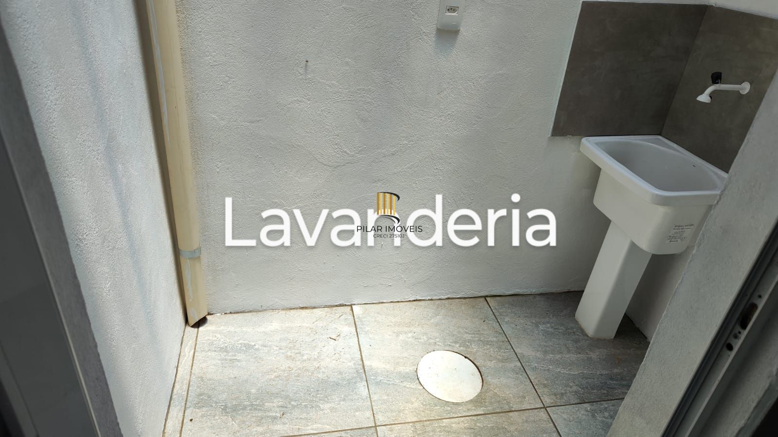 Excelente terreno com 2 casas