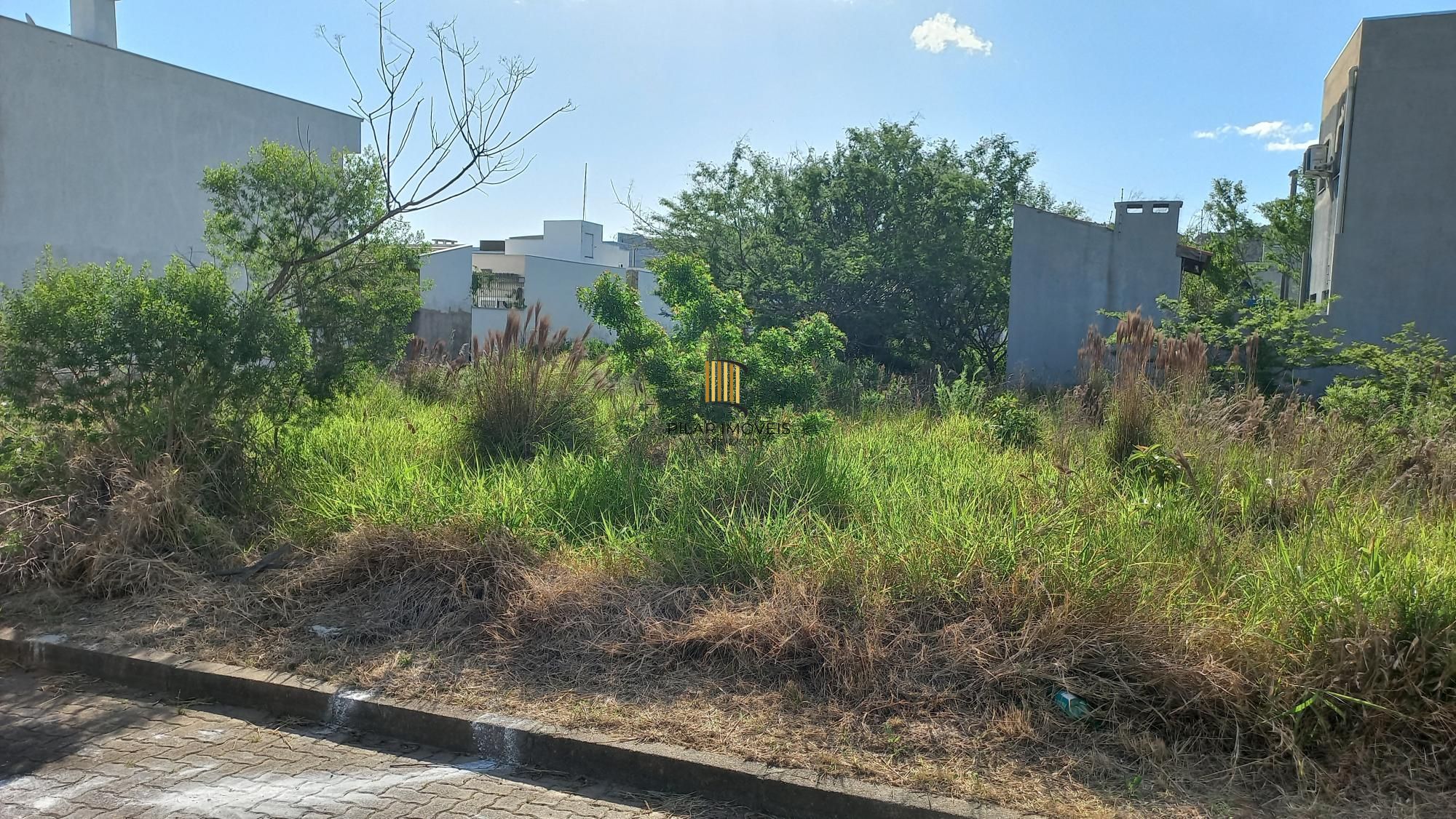 Excelente terreno atrá do Zaffari da Hipica