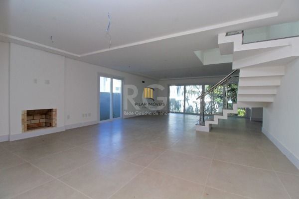 Casa Condominio para Venda - 364m², 3 dormitórios, sendo 3 suites, 2 vagas - Pedra Redonda