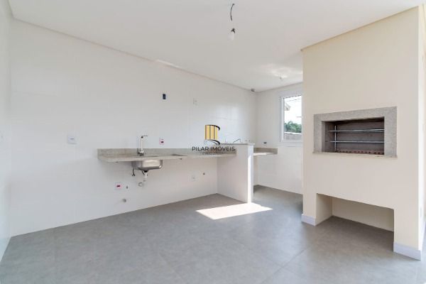 Casa Condominio em Porto Alegre, no bairro Aberta dos Morros, com 3 dormitório(s), e 3 banheiros, à venda.