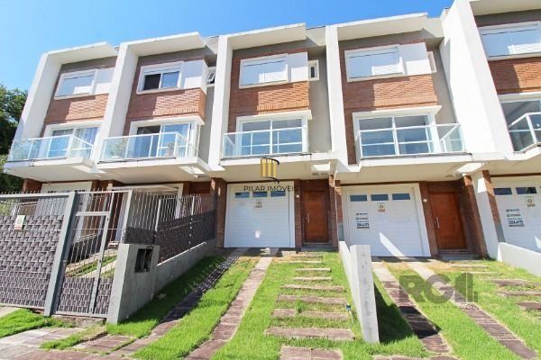Sobrado para Venda - 100m², 3 dormitórios, sendo 3 suites, 2 vagas - Portal Do Guarujá - Pilar Imóveis
