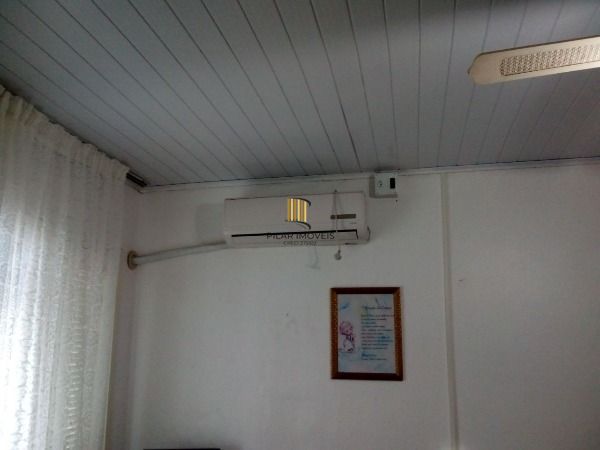 Casa para Venda - 92m², 3 dormitórios, 2 vagas - Restinga