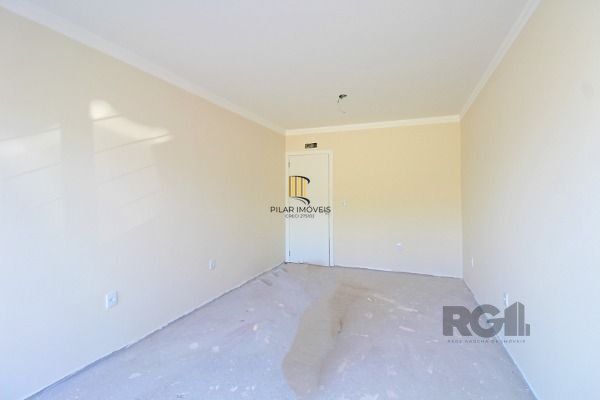 Casa em Porto Alegre, no bairro Hípica, com 3 dormitório(s), e 3 banheiros, à venda.