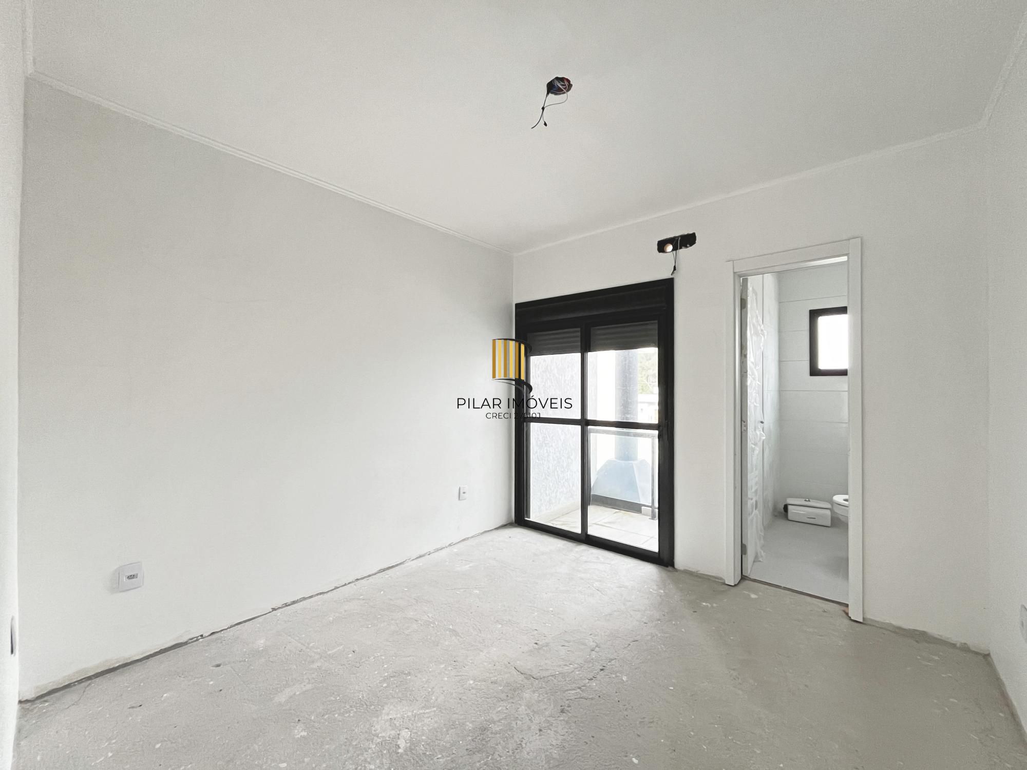 Casa em Porto Alegre, no bairro Hípica, com 2 dormitório(s), e 2 banheiros, à venda.