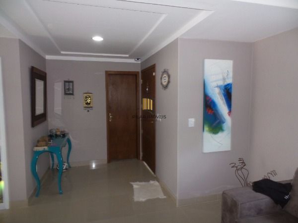 Casa para Venda - 270m², 3 dormitórios, sendo 1 suites, 2 vagas - Guarujá