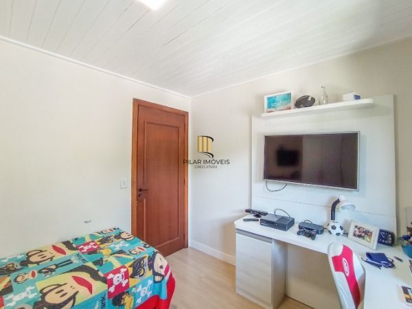 Casa Condominio para Venda - 227.4m², 4 dormitórios, sendo 2 suites, 4 vagas - Cristal