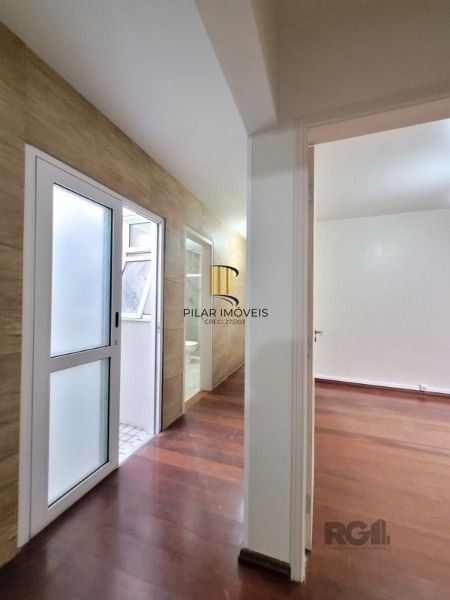 Casa Condominio em Porto Alegre, no bairro Hípica, com 3 dormitório(s), e 3 banheiros, à venda.