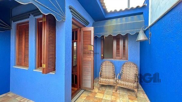 Casa em Porto Alegre, no bairro Hípica, com 3 dormitório(s), e 3 banheiros, à venda.
