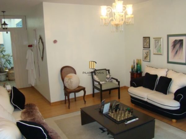 Casa para Venda - 181m², 3 dormitórios, sendo 1 suites, 2 vagas - Ipanema