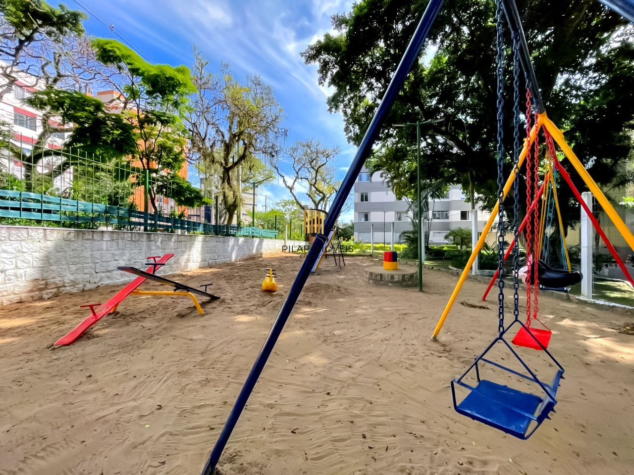 Apartamento 2 dormitórios no bairro Tristeza