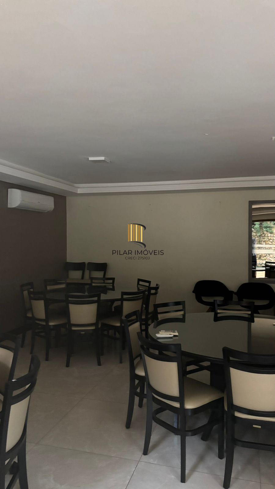 Linda cobertura, 3 quartos, 1 suíte, infra completa no bairro Ipanema, com ofurô.