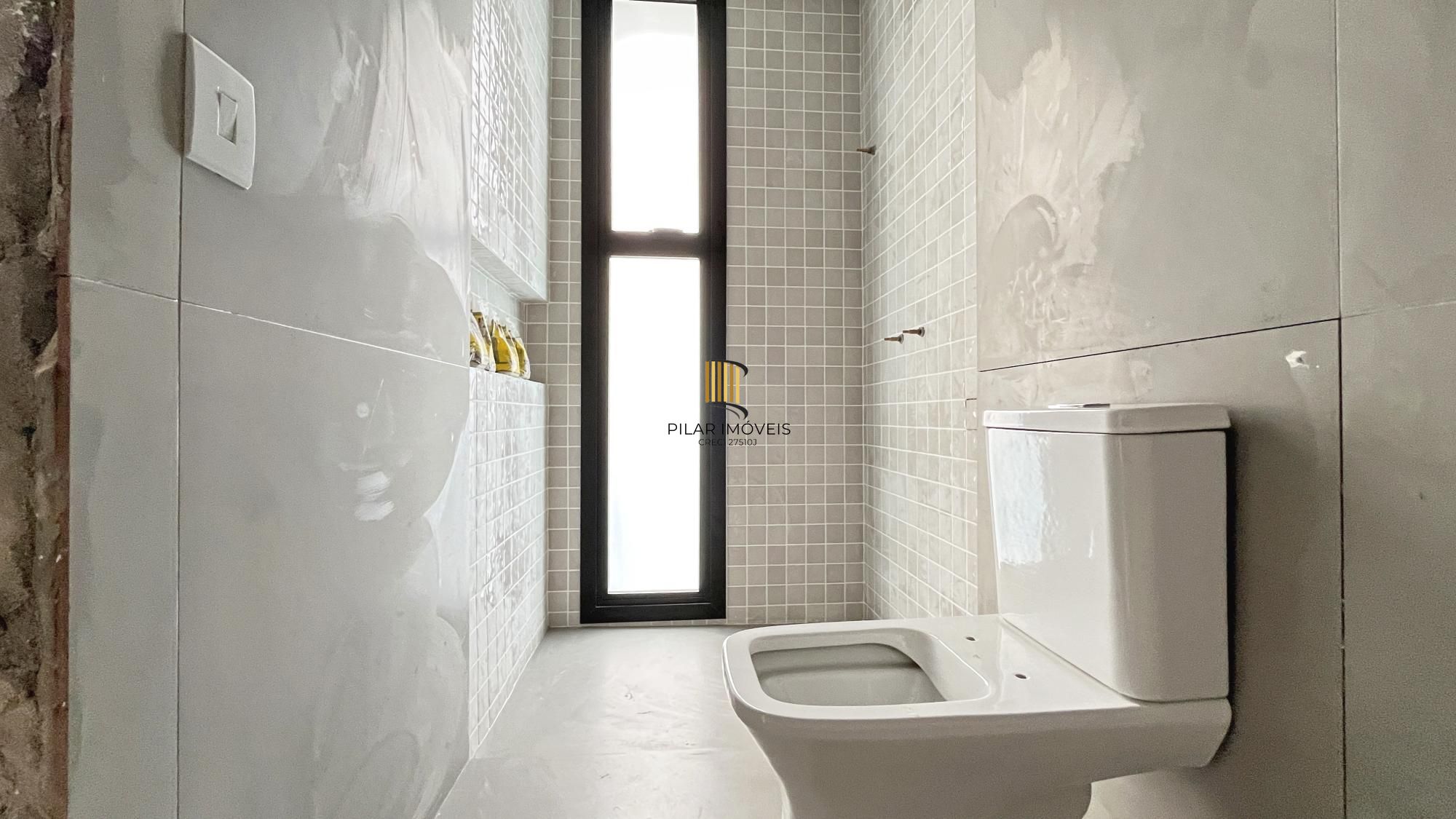 Casa Condominio em Porto Alegre, no bairro Hípica, com 3 dormitório(s), e 3 banheiros, à venda.