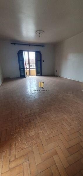 Casa em Porto Alegre, no bairro Cavalhada, com 3 dormitório(s), e 3 banheiros, à venda.