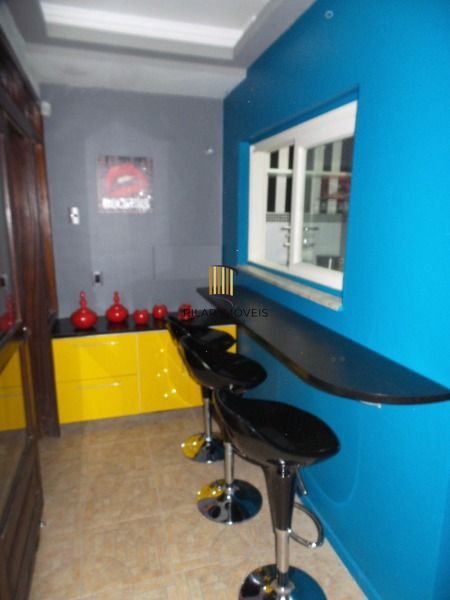 Casa para Venda - 290m², 3 dormitórios, sendo 1 suites, 6 vagas - Aberta Dos Morros