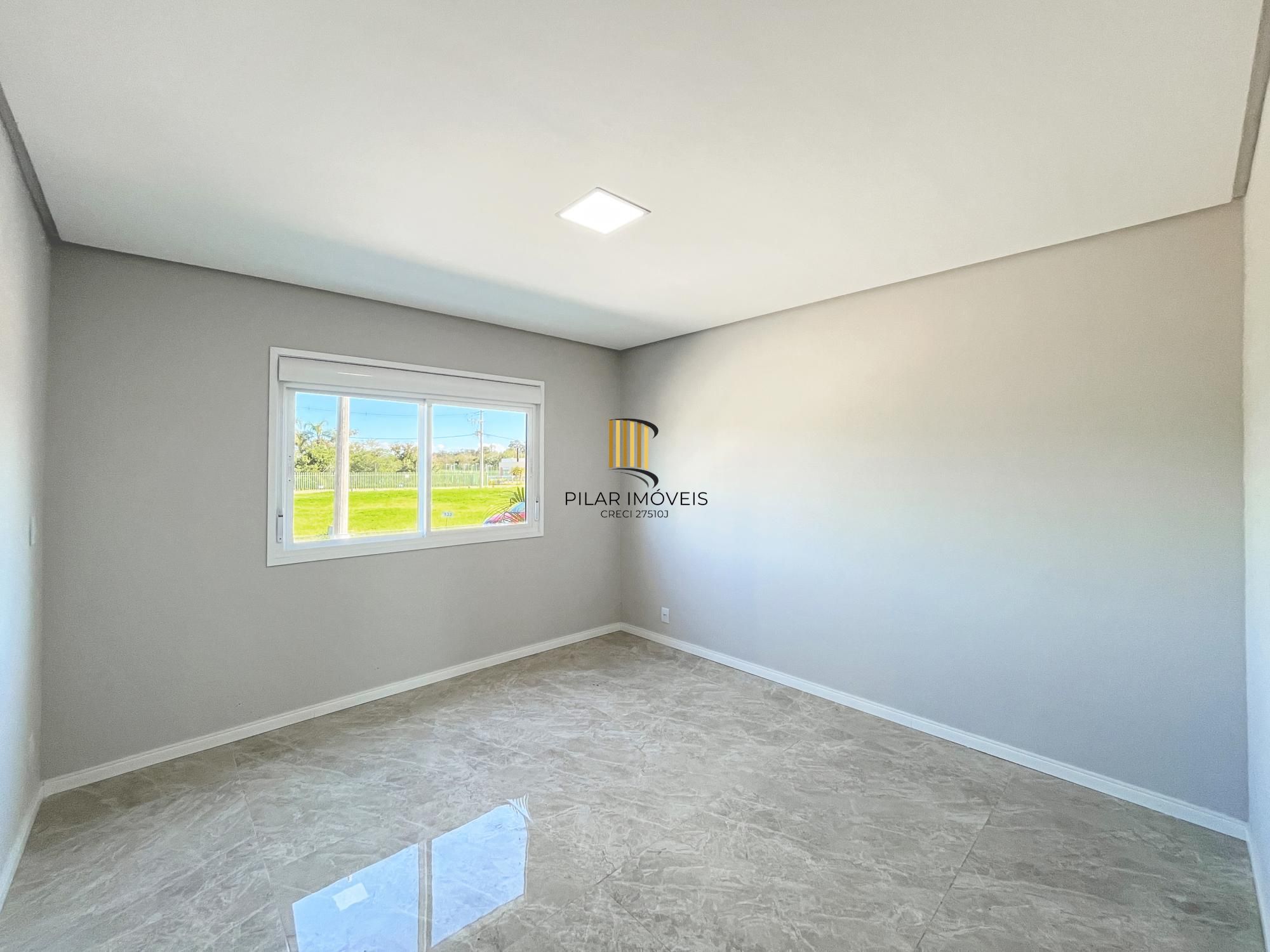 Casa Condominio em Porto Alegre, no bairro Hípica, com 3 dormitório(s), e 3 banheiros, à venda.
