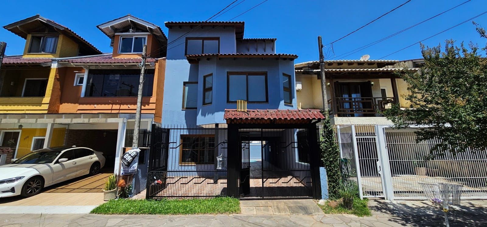 Casa 2 dormitórios no bairro Hípica