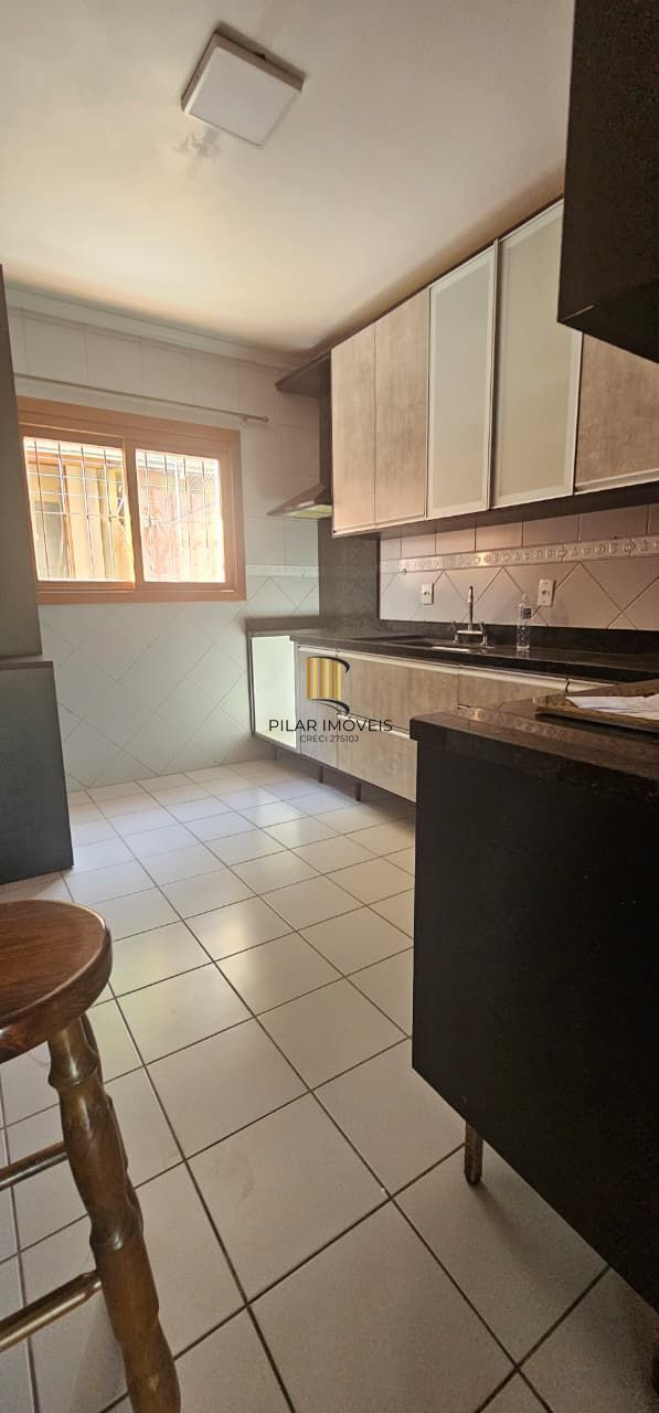 Sobrado Condomínio Fechado bairro Guaruja- 3 dormitórios