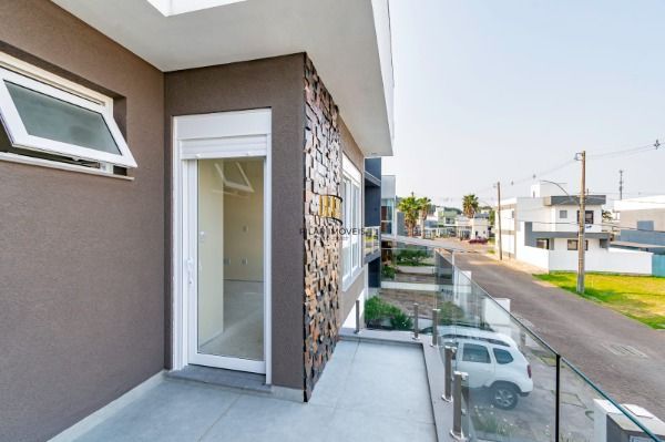 Casa Condominio em Porto Alegre, no bairro Aberta dos Morros, com 3 dormitório(s), e 3 banheiros, à venda.