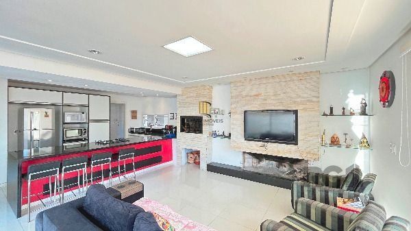 Casa em Porto Alegre, no bairro Hípica, com 3 dormitório(s), e 3 banheiros, à venda.