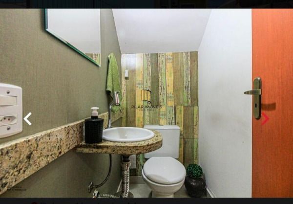 Casa para Venda - 138m², 3 dormitórios, sendo 1 suites, 2 vagas - Hípica