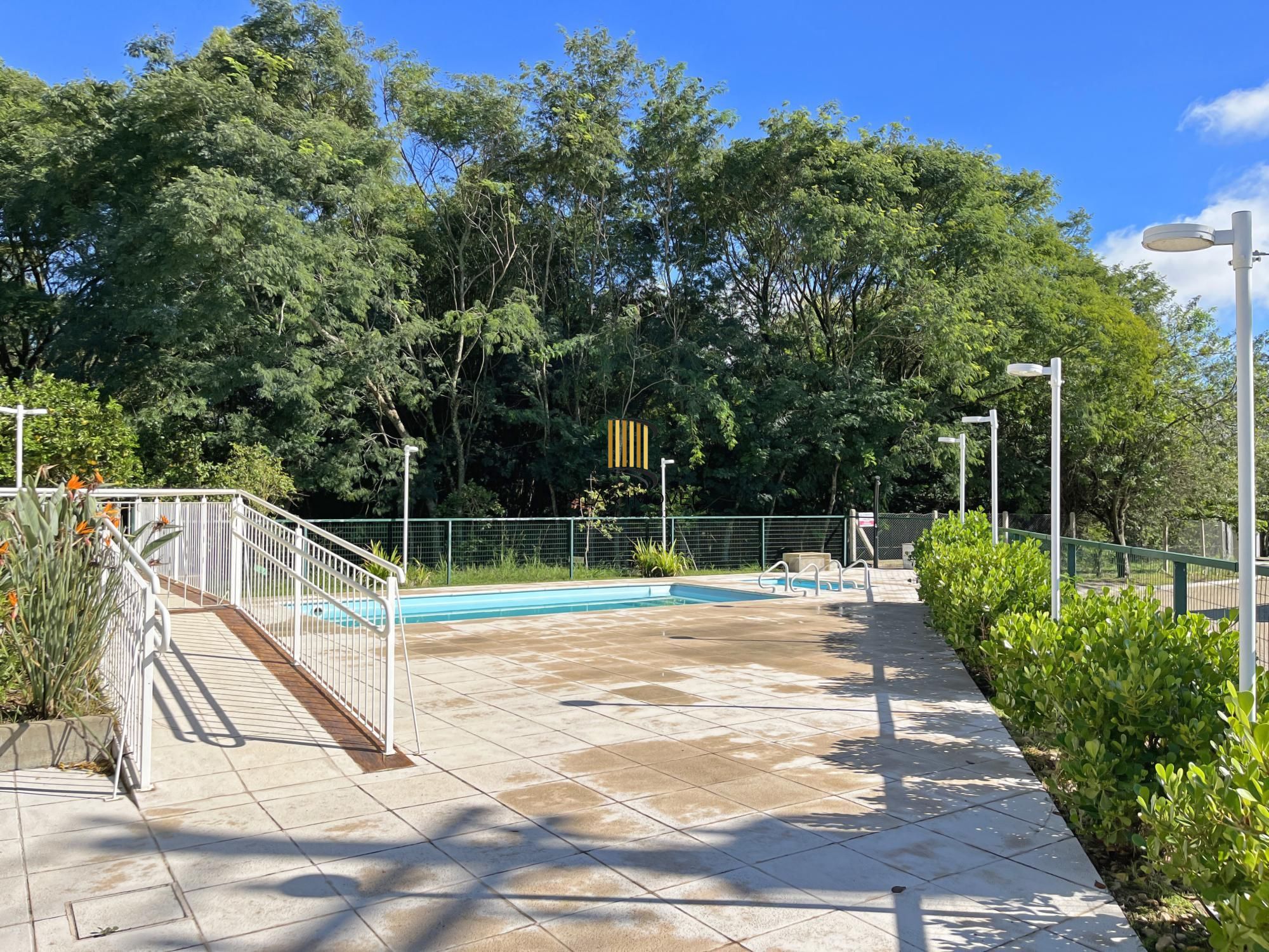 Casa de Condomínio 3 dormitórios no bairro Campo Novo