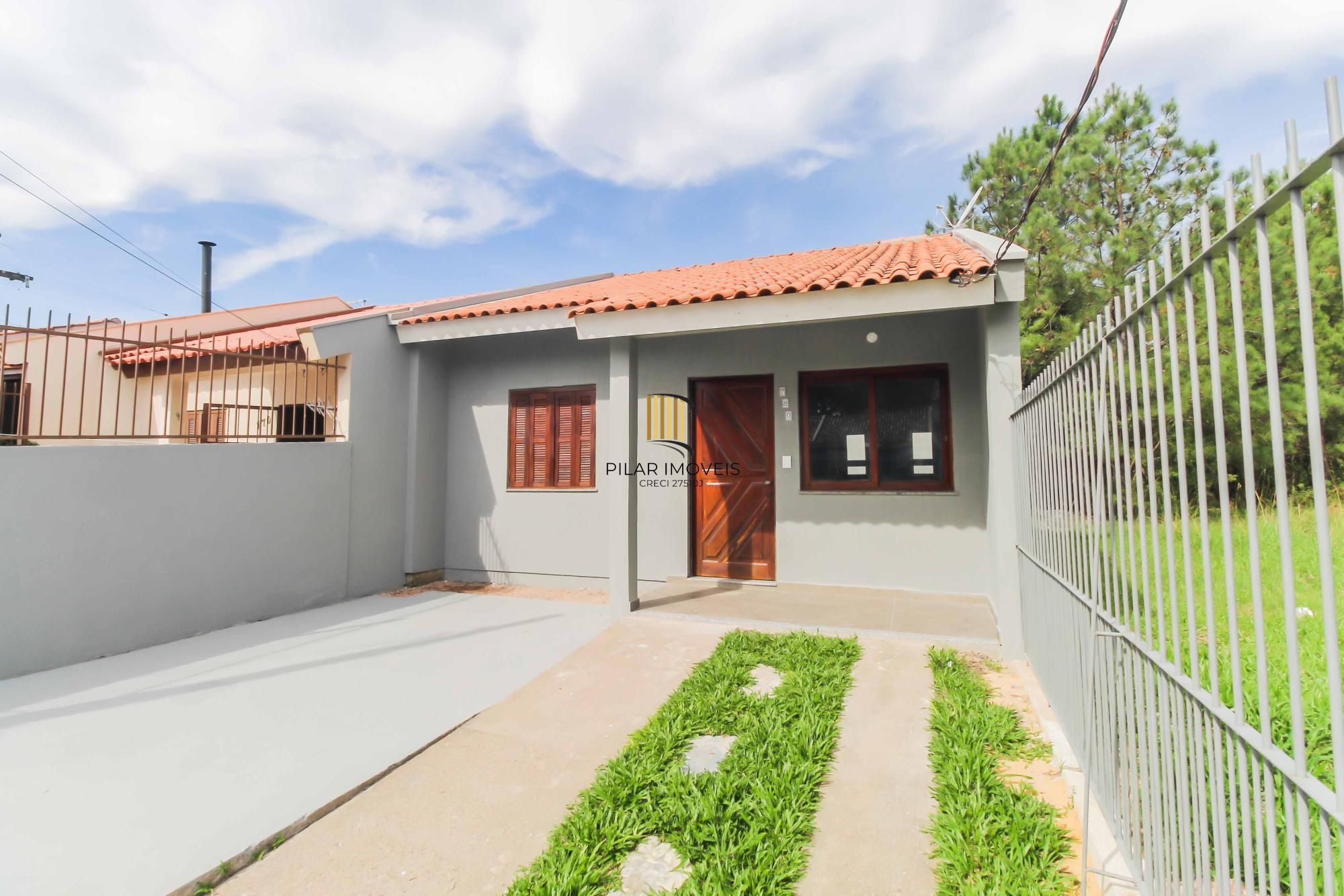 No bairro Hípica residência térrea com 2 dormitórios