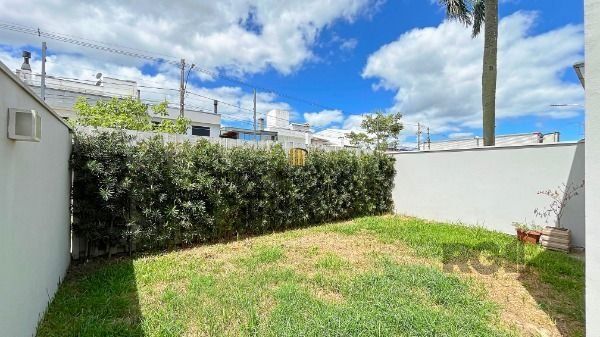 Casa Condominio em Porto Alegre, no bairro Aberta Dos Morros, com 3 dormitório(s), à venda.