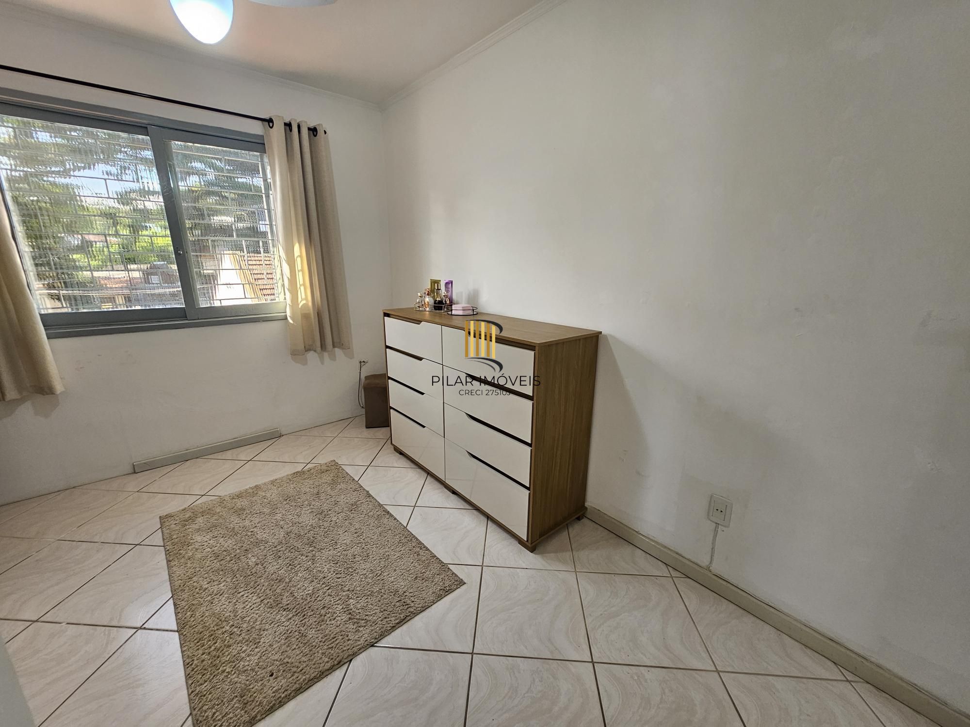 Casa 3 dormitórios com piscina terreno com 330,00m² bairro Hípica-Urubatan