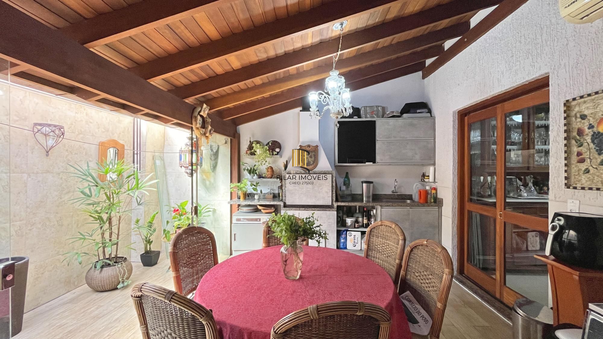 Casa de Condomínio 3 dormitórios no bairro Aberta dos Morros