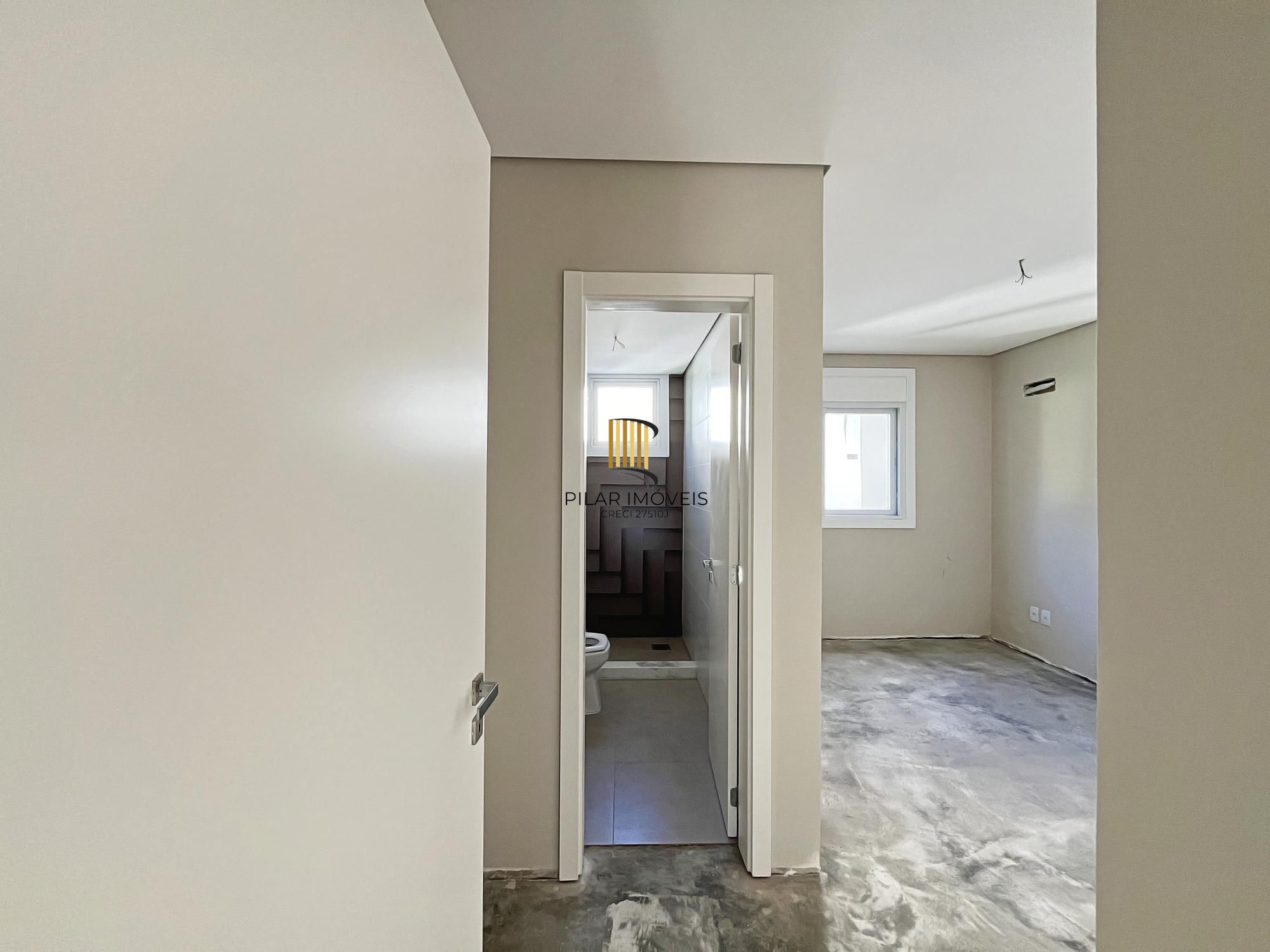 Apartamento com 3 Suítes no Cristal