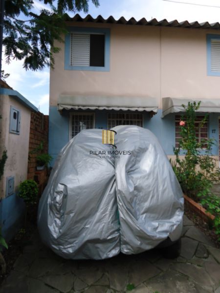 Casa para Venda - 48.58m², 2 dormitórios, 1 vaga - Restinga